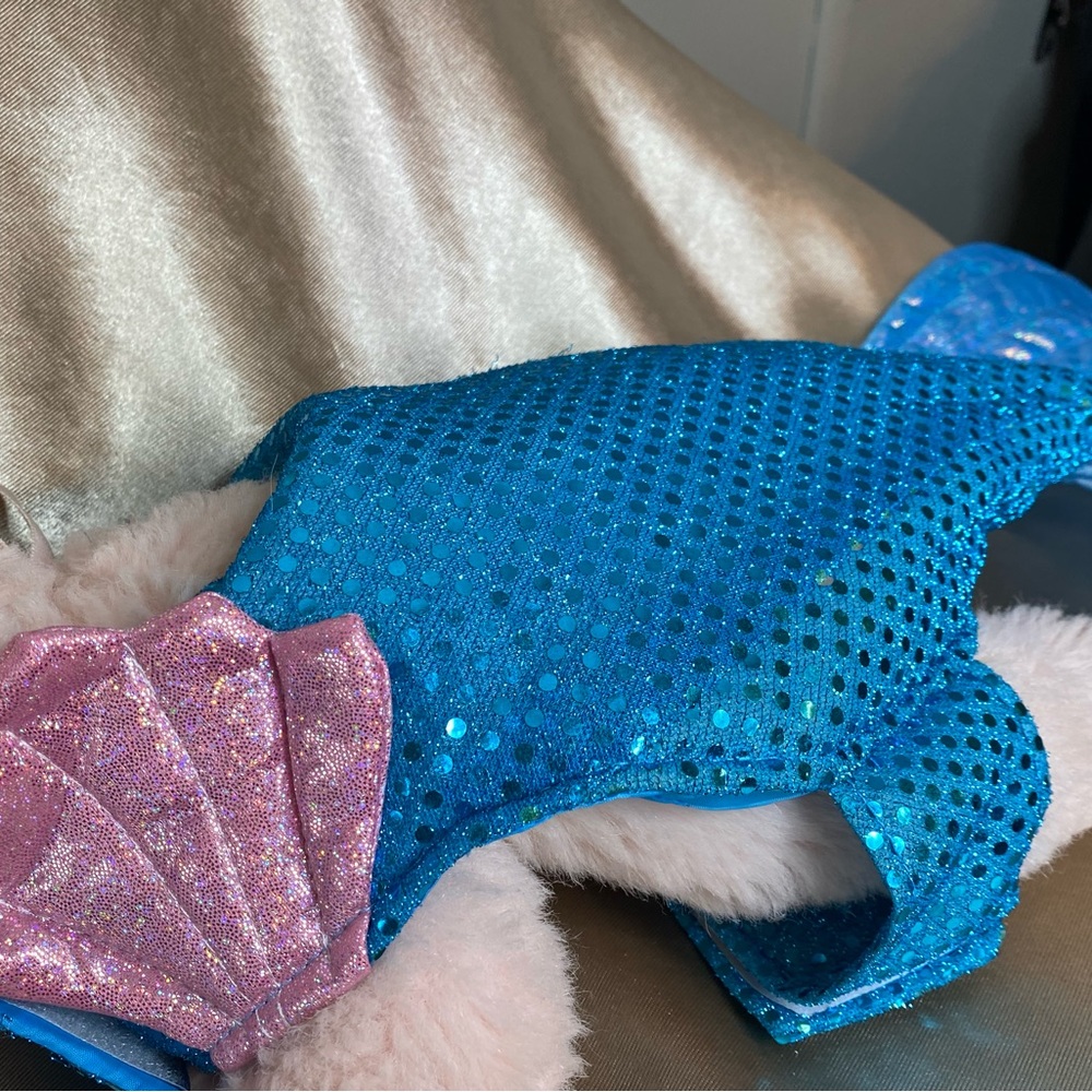Skull & Bones Mermaid Dog Costume! Size Small. New, no tags. - Picture 7 of 12